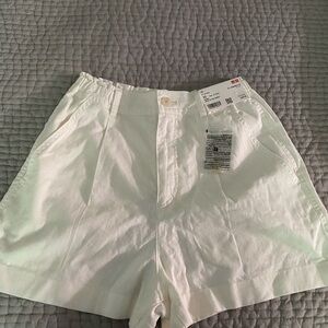 Uniqlo off white linen cotton shorts xs